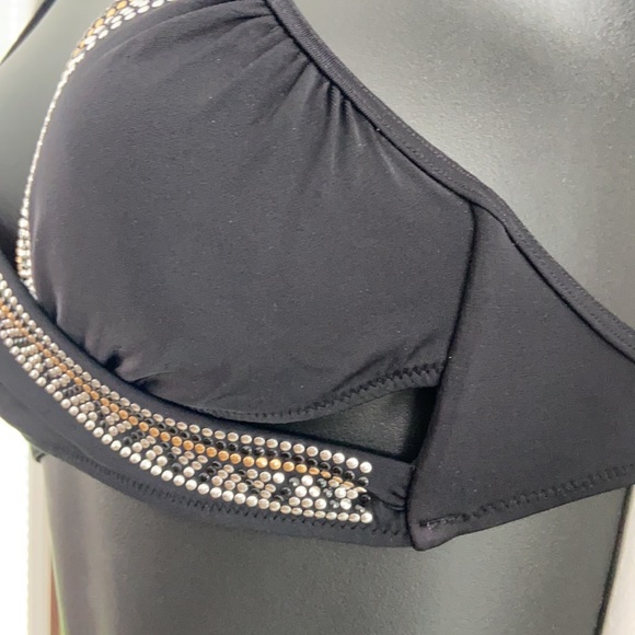 Pink Victoria’s Secret Studded Criss Cross Bikini Top XS - Picture 4 of 8